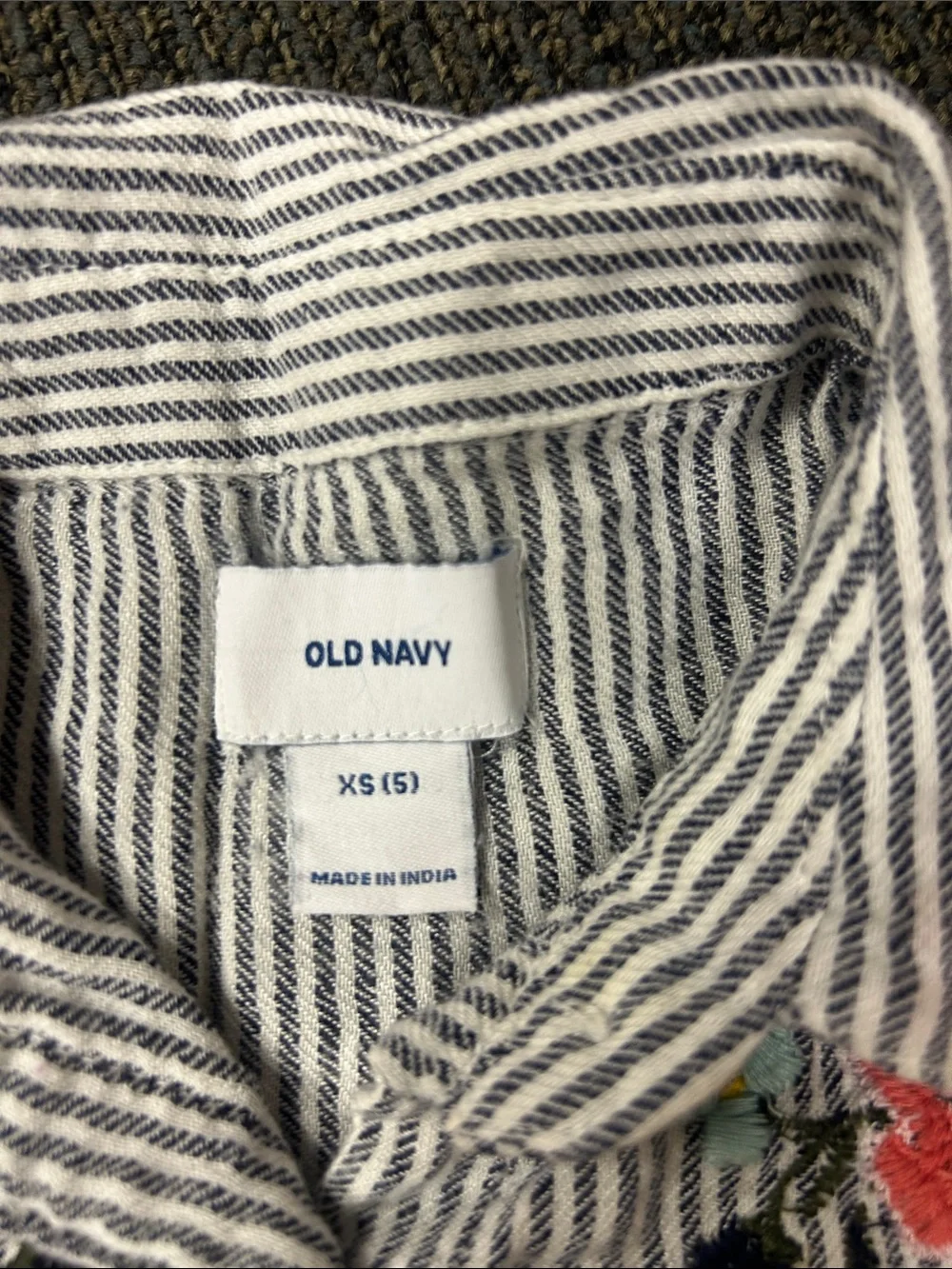 Old Navy White and Blue Striped Button-Down Shirt with Floral Embroidery